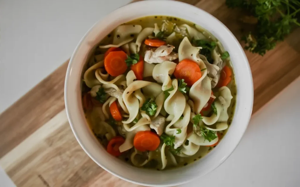 easy chicken noodle soup