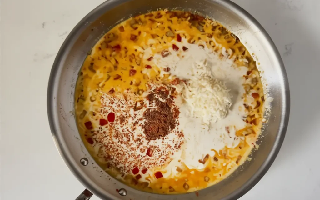 Make the Creamy Cajun Sauce