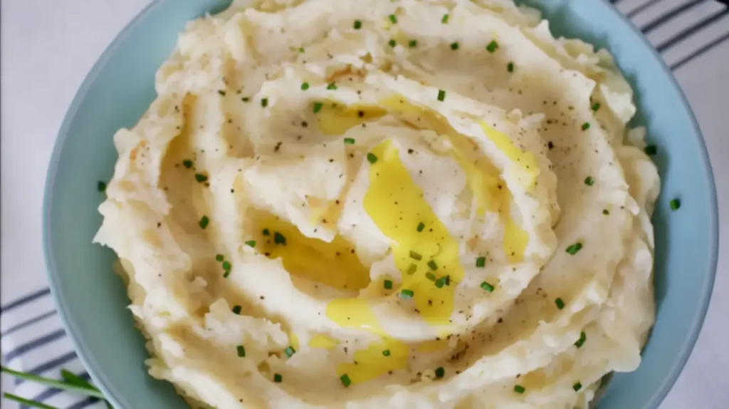 Instant Pot Garlic Mashed Potatoes